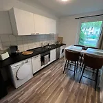 In Schoener Lage In Mg11 Bis Mg13 דירה