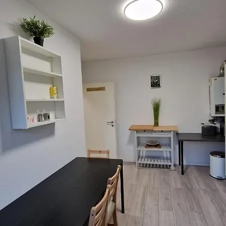 In Schoener Lage In Mg11 Bis Mg13 Apartment *