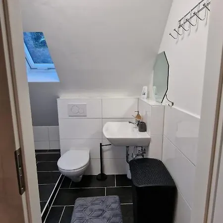 In Schoener Lage In Mg11 Bis Mg13 Mönchengladbach