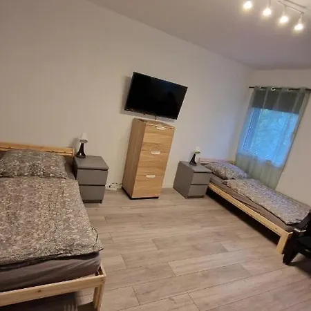 Apartamento In Schoener Lage In Mg11 Bis Mg13 *