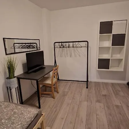 In Schoener Lage In Mg11 Bis Mg13 Mönchengladbach