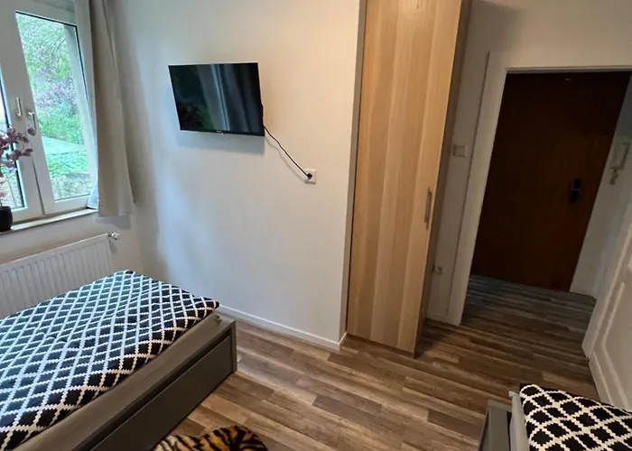 In Schoener Lage In Mg11 Bis Mg13 Lägenhet